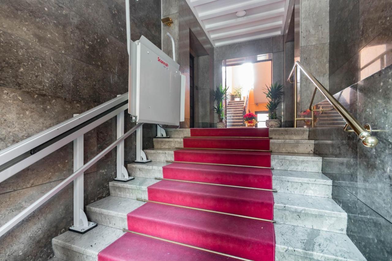 Elegante E Raffinato In Zona Crocetta Turim Exterior foto